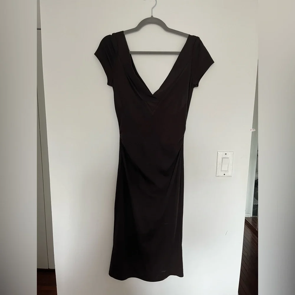 DIANE VON FURSTENBERG — Vintage Wool Midi Dress (Brown) — Size 8 - Picture 2 of 6